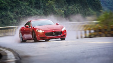 Shell helix car engine oils