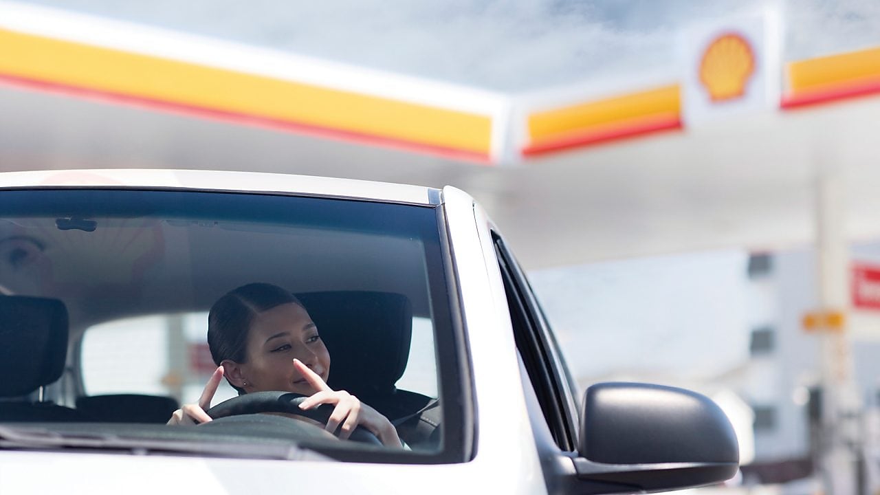 Shell pecten logo on refueling station